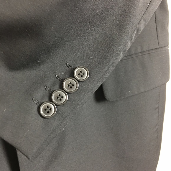 Franco Valentino 3 Button Black Blazer, 44R - Picture 5 of 8